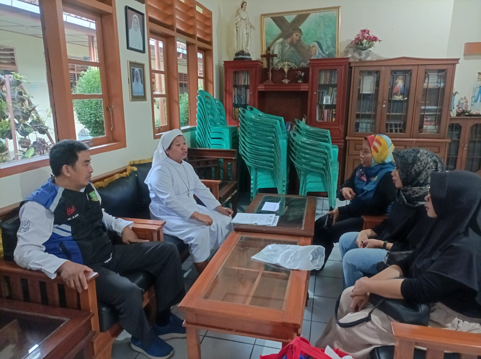 Reunifikasi Lansia Terlantar